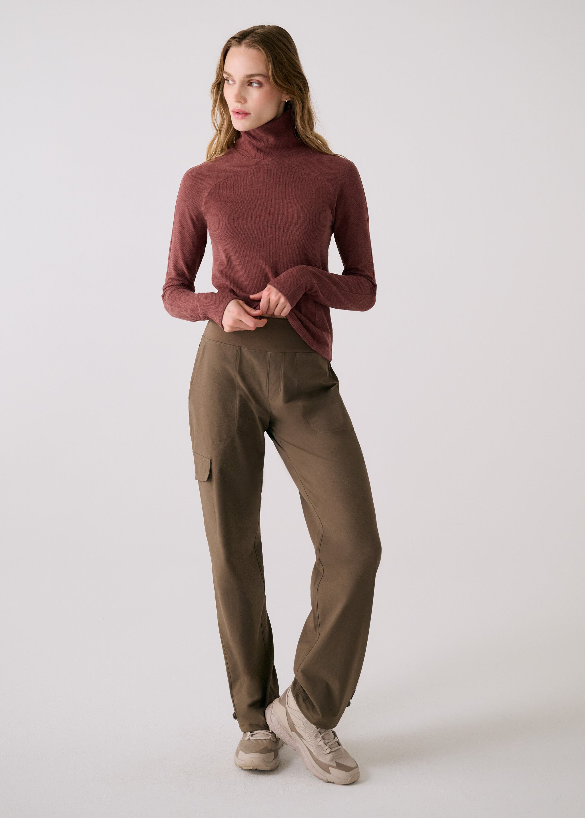 Traverse Turtleneck